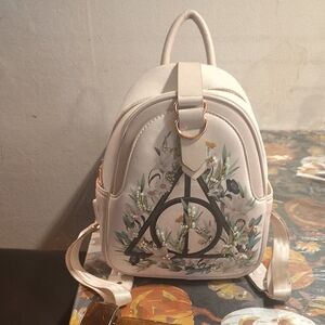 Elegant Floral Cream Backpack